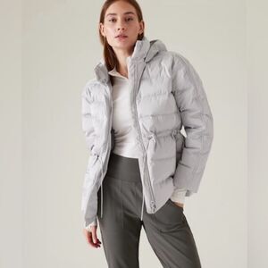 Athleta Pursuit Sateen Down Puffer